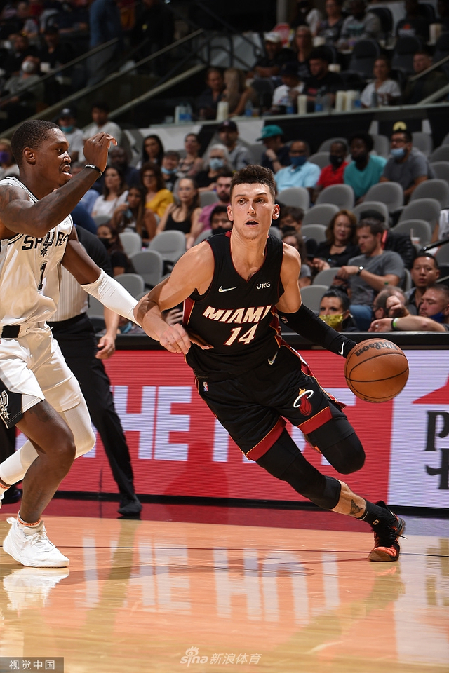 不仅意味着 不仅意味着