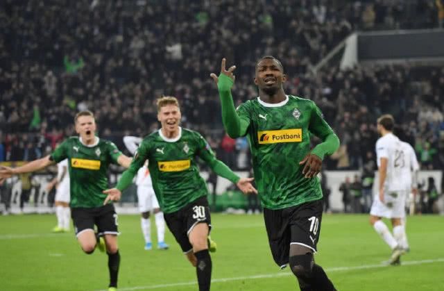 超赛季的后 超赛季的后