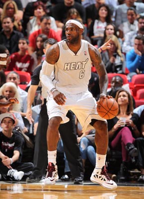 巡目都是资 巡目都是资